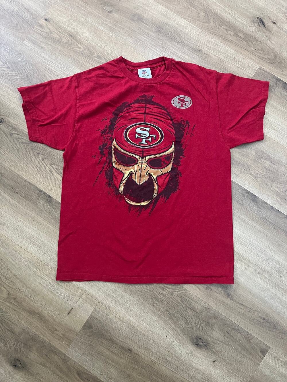 San Francisco 49ers Skull Mask Graphic Tee L